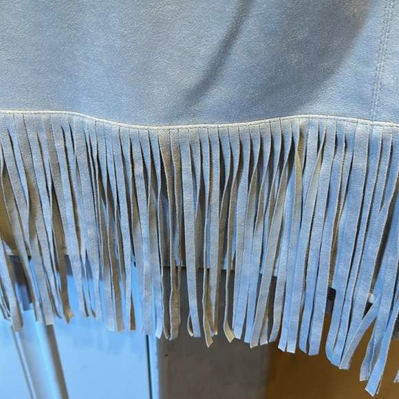 BCBG  Faux suede cape jacket size M - Picture 5 of 6